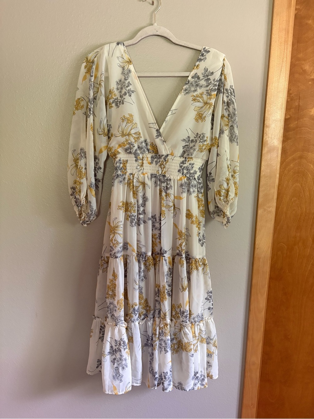 NWT Baltic Born Tiered Midi Dress - small